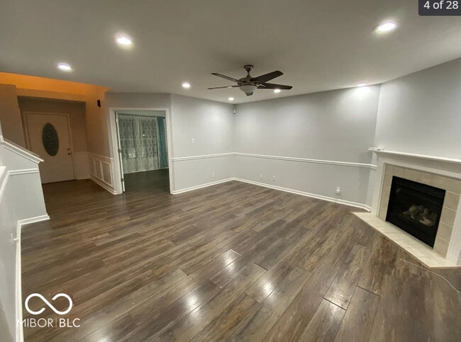 Photo - 401 Watercress Way