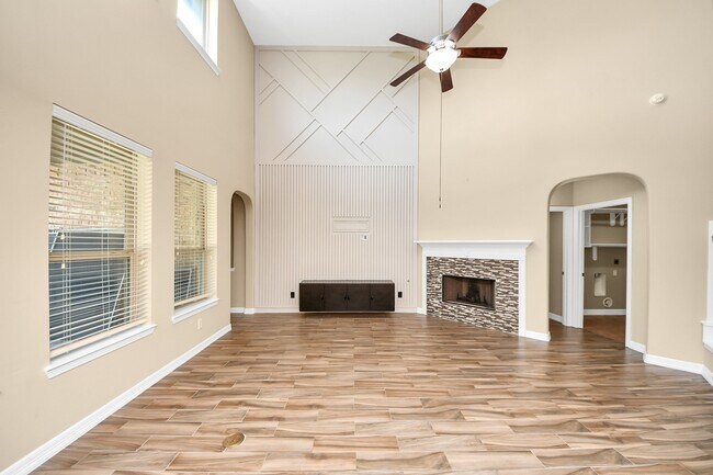 Photo - 20503 Black Spur Ct