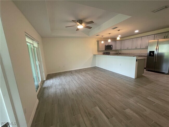 Photo - 1114 Circle Dr