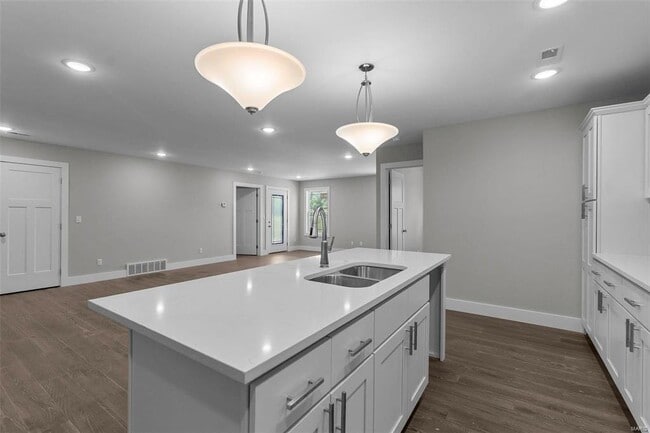Photo - 112 Beechwood Ln