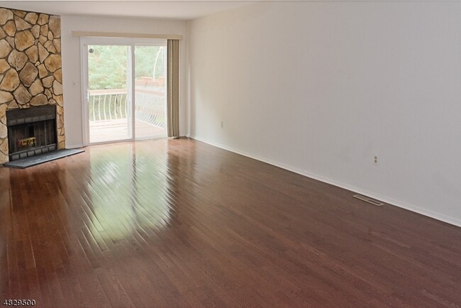 Photo - 149 Patriots Rd