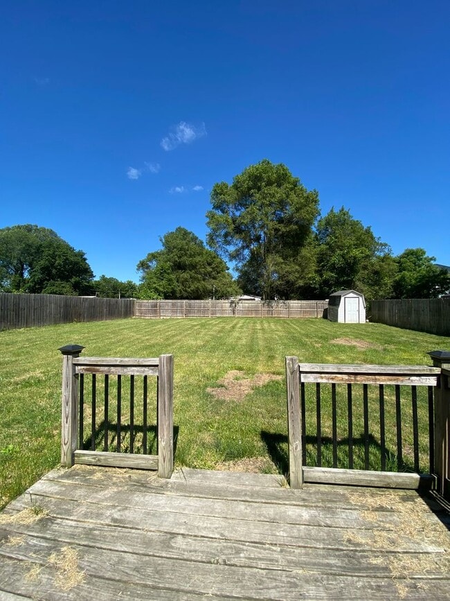 Photo - LIMITED TIME SPECIAL 1ST MONTH RENT FREE - 3 Bedroom Single Family Home in Elkhart!