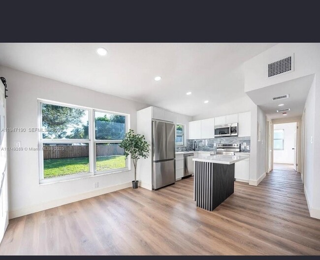 Photo - 1108 SW 22nd Terrace