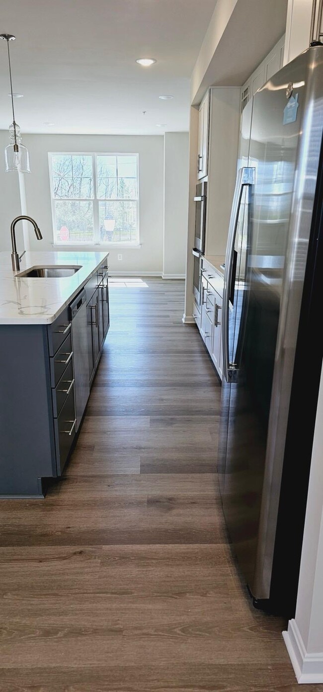 Photo - 2550 Hopton Ln