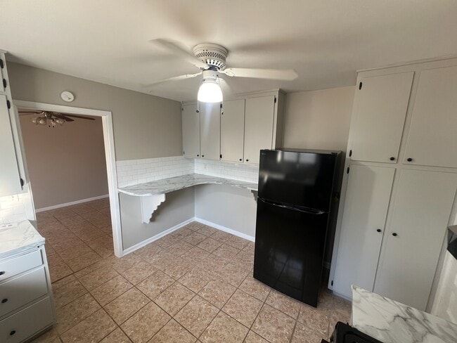 Photo - 3701 Henrietta Ave