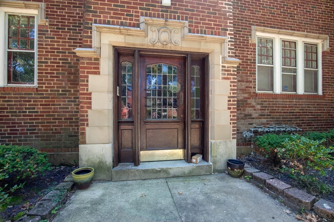 Photo - 7234 Amherst Ave Unit 2W