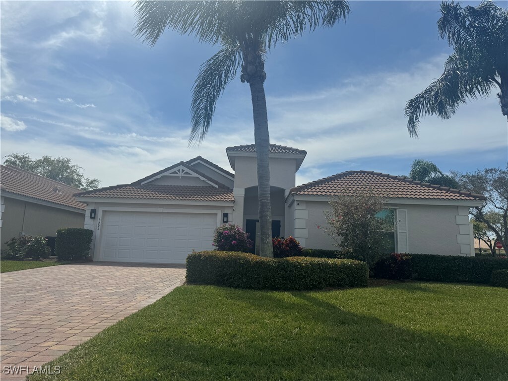 Photo - 1595 Whispering Oaks Cir Casa