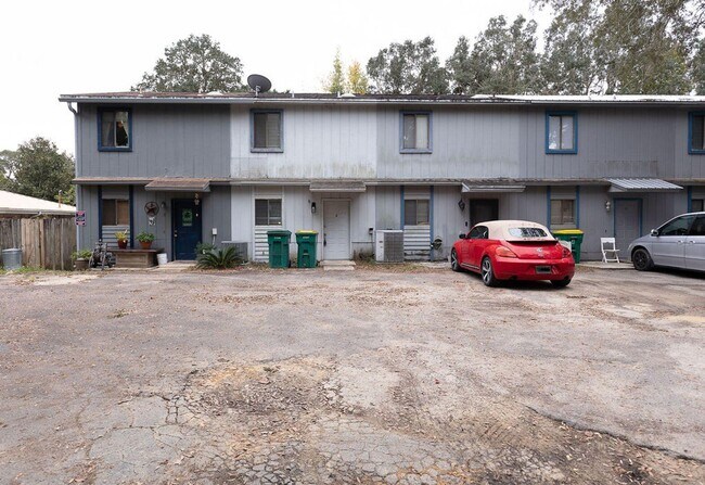 Photo - 44 Berwick Cir