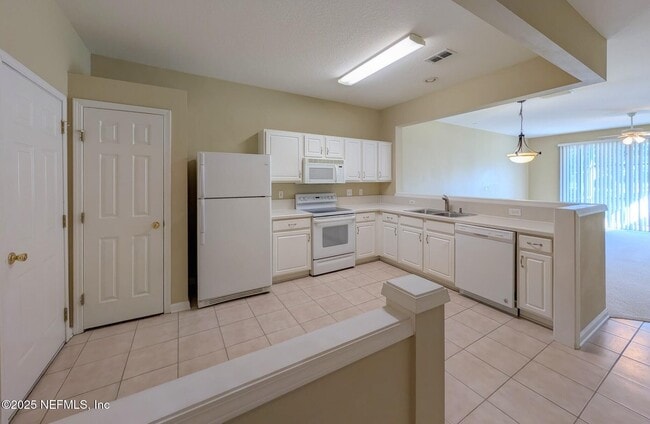 Photo - 7511 Scarlet Ibis Ln