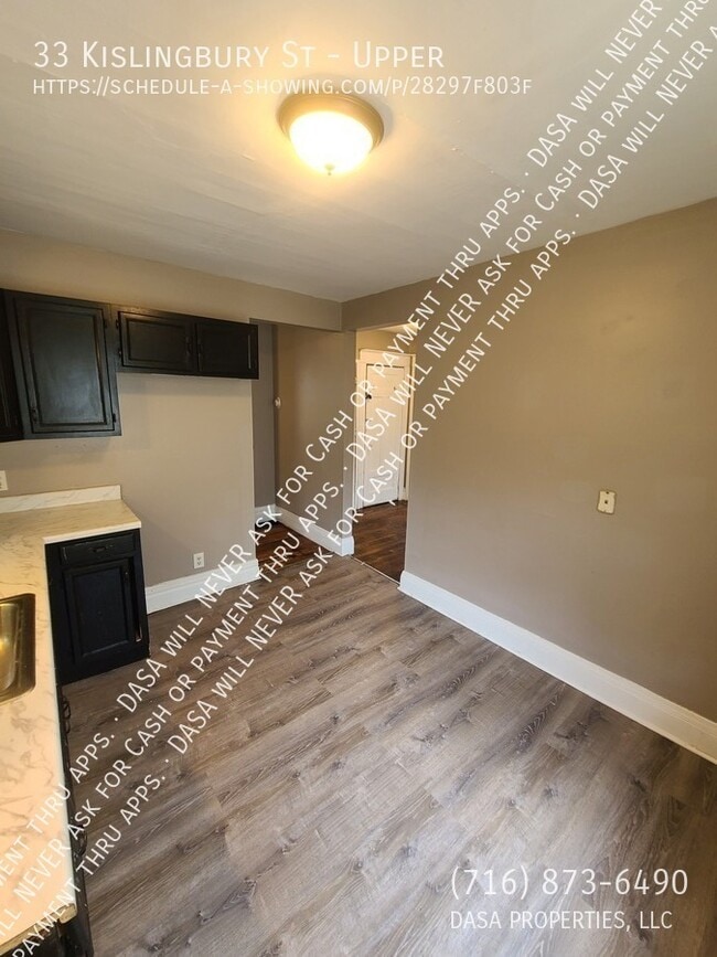 Photo - 33 Kislingbury St Unit Upper