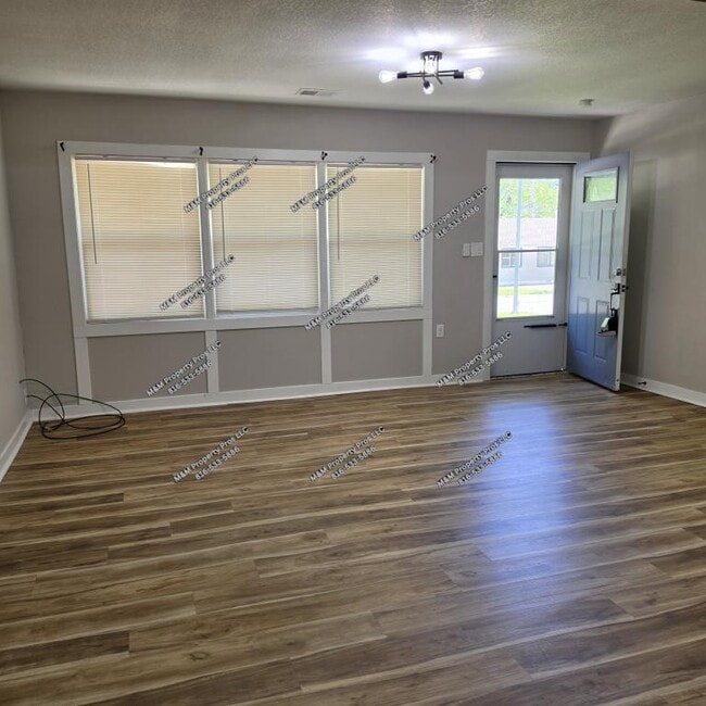 Photo - 7610 E 113th St