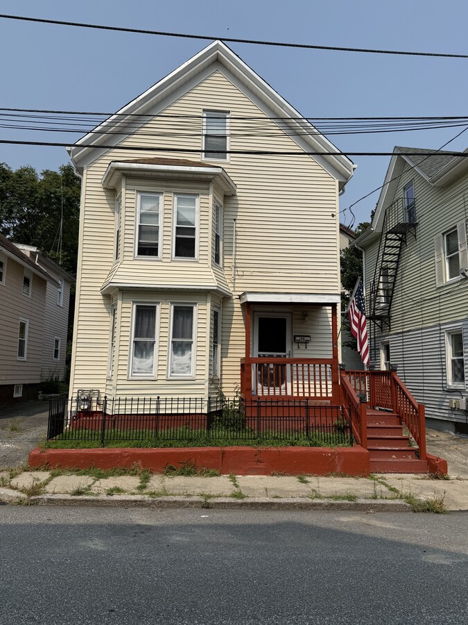 Photo - 31 Wilson Ave