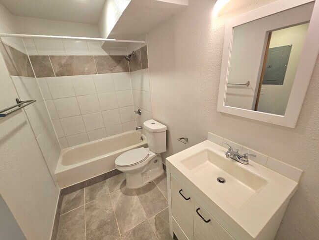 #102 Bathroom