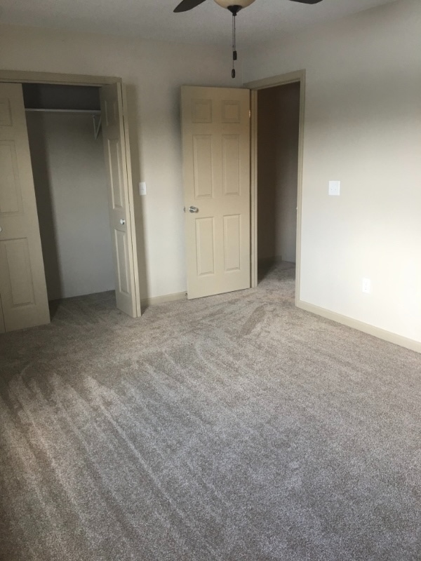 Photo - 256 E Outer Rd