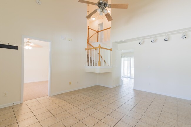 Photo - 11014 Derryrush Ave