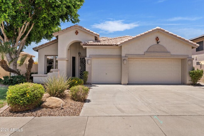 Photo - 2912 N 114th Dr