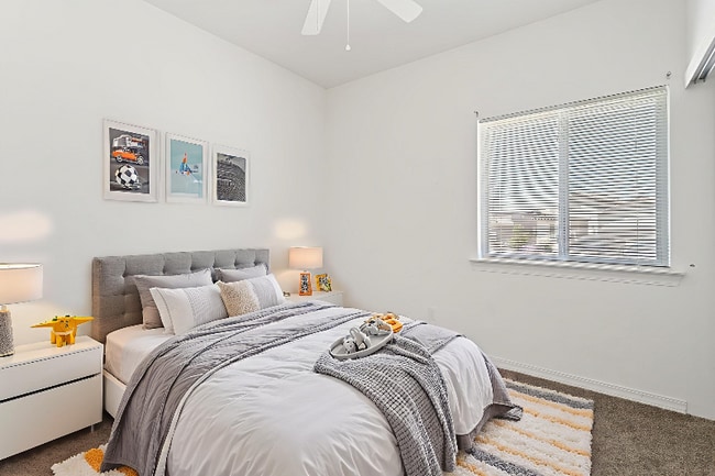 Photo - 223 Rutland Pl