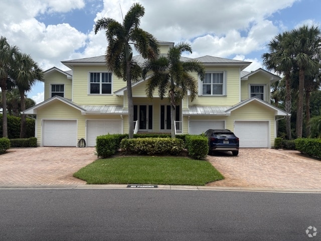 Building Photo - 3570 SW Sawgrass Villas Dr Rental