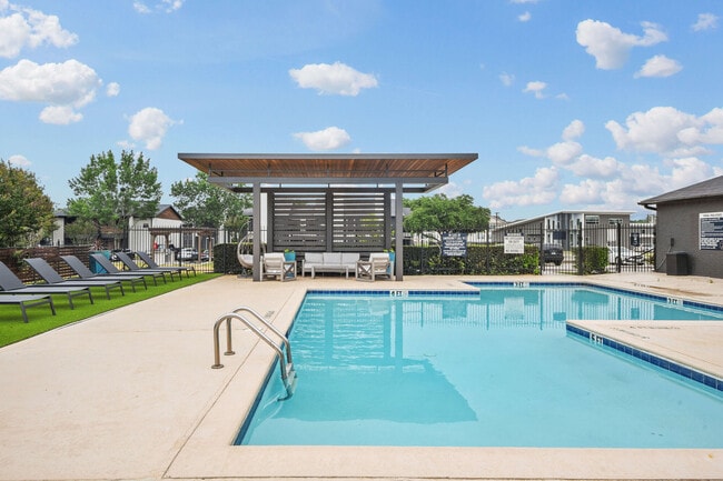 Hazelwood Apartment Homes