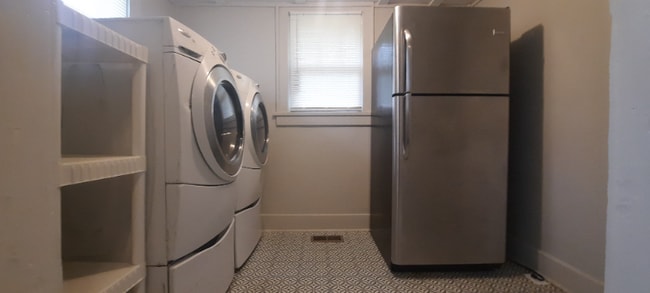 Photo - 636 Benton Ave