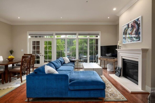 Photo - Beautiful Town Home Ready for Lease