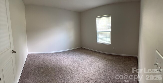 Photo - 2130 Pinnacle View Dr