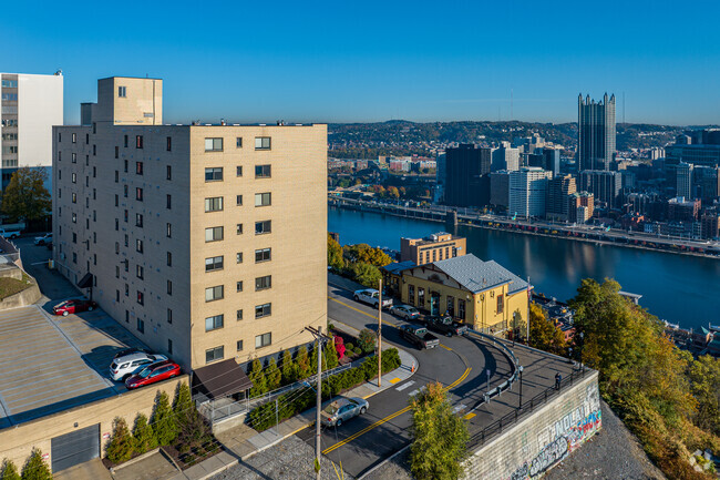 Building Photo - Mountvue Apartments