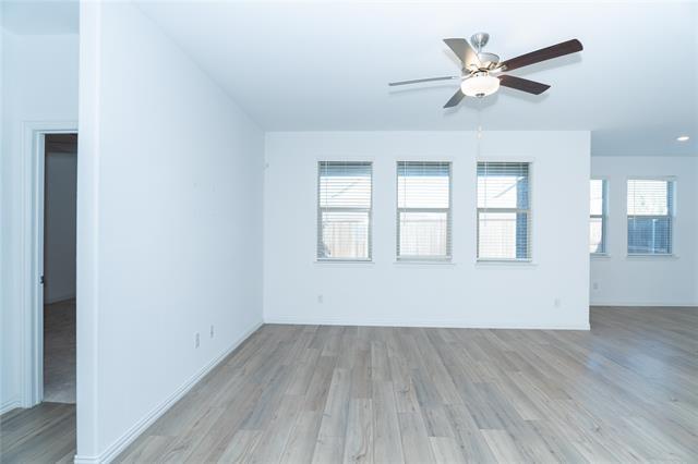 Photo - 520 Truman St