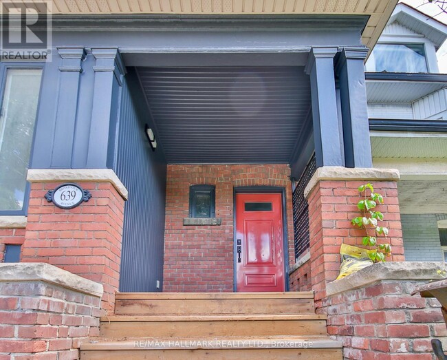 Photo - 639 Broadview Ave Unit Main Fl