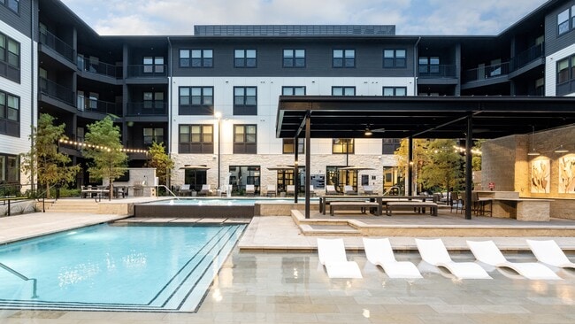 Photo - Carrington at Oak Hill