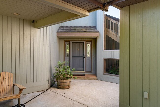 Photo - 381 Timber Dr