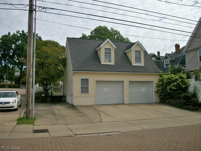 505 5th St