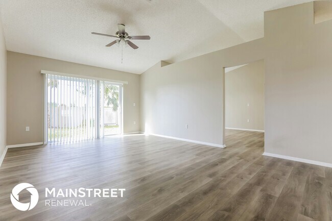 Photo - 3606 75th Terrace E