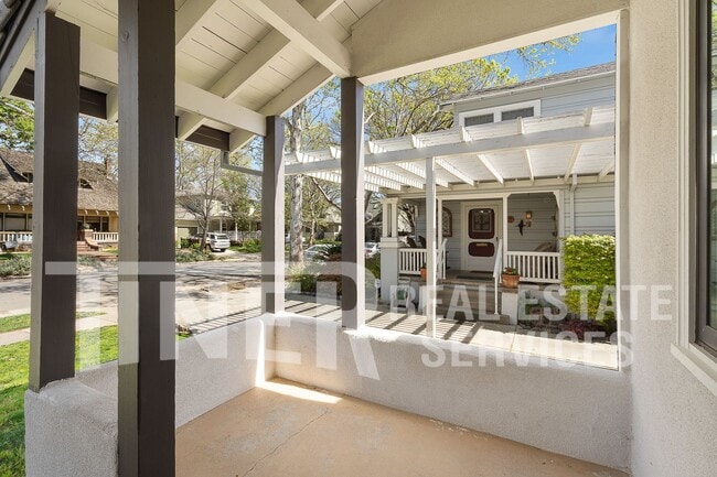 Photo - 4456 G St