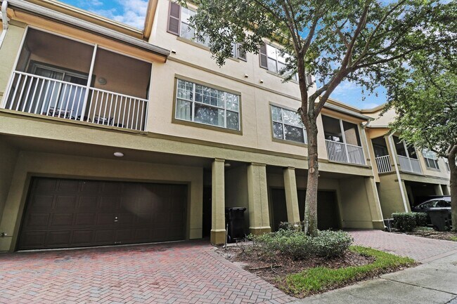 2586 Grand Central Pkwy
