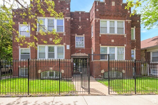 Building Photo - 6156 S Albany Ave. Chicago IL Rental