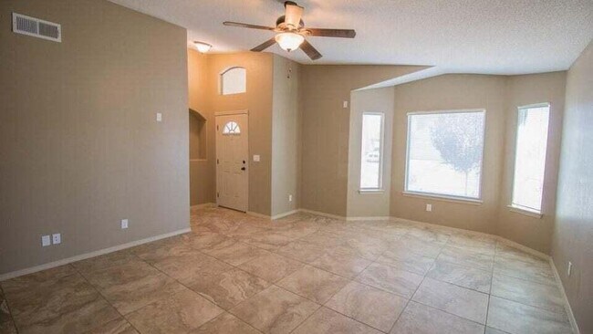 Photo - 14317 Woods Point Ave