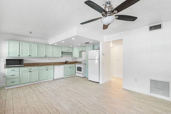 Photo - ST PETE APARTMENT FOR RENT!! Unidad #112