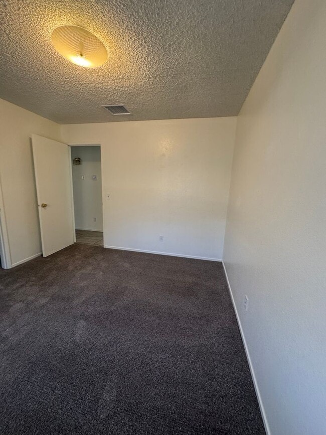 Photo - Charming 3 Bed, 2 Bath Home on a large late in  Madera Estates Rent