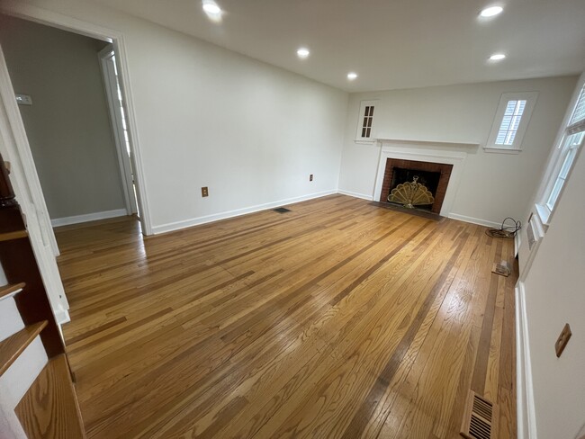 Photo - 349 Quinnipiac Ave