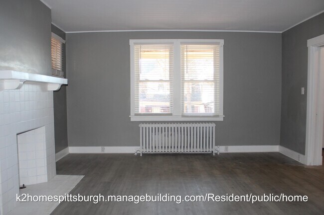 Photo - 198 St Joseph St
