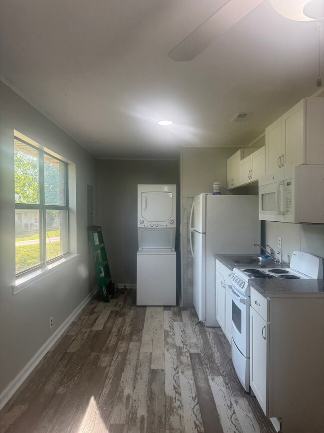Photo - 7657 Bethel Rd
