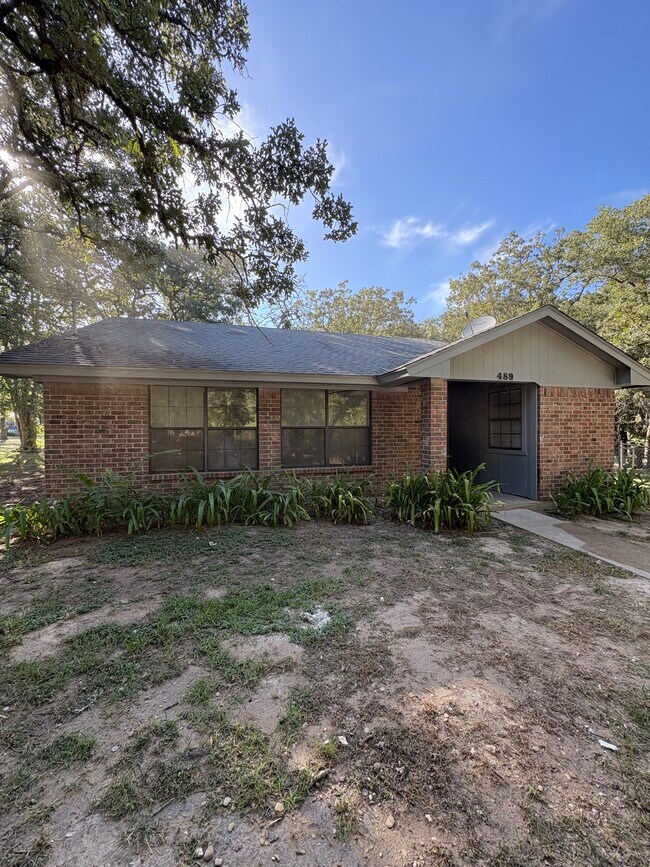Building Photo - 489 Northwood Cir Rental