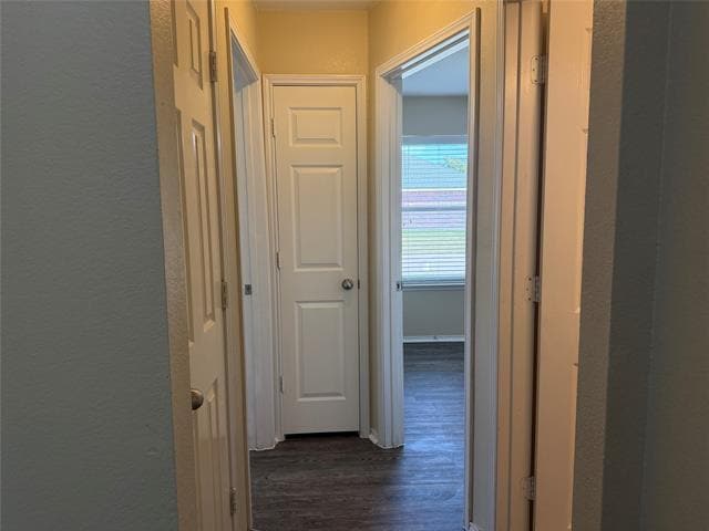 Photo - 301 Meadow Lark Ln