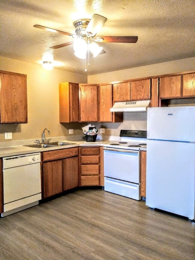 Photo - Centennial Trail Apartments