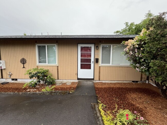 Building Photo - Inviting 2 Bedroom Home with Open Layout, Stainless Steel Appliances & Private Outdoor Retreat Unit #5911