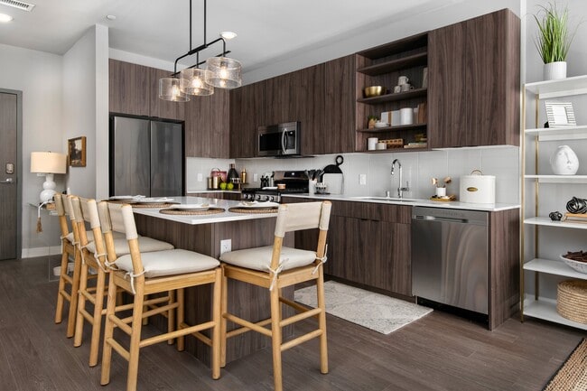 Photo - The Ruby at Brookfield