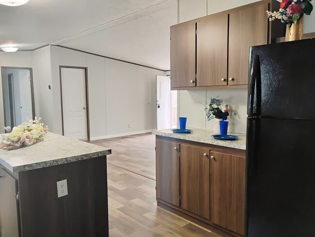 Photo - 161 Rainbow Dr