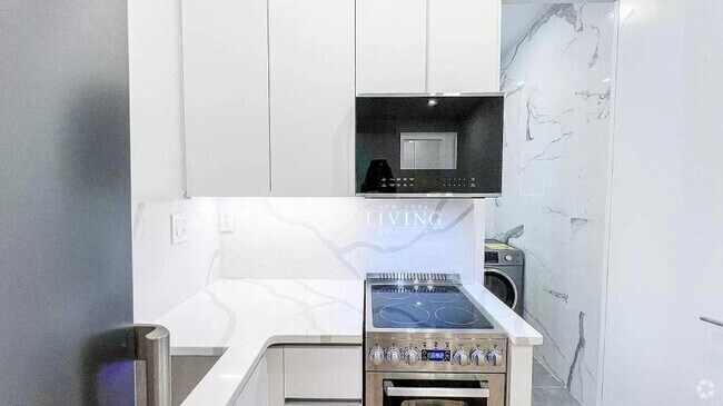 Building Photo - 1 bedroom in New York NY 10011 Unit 2 Rental