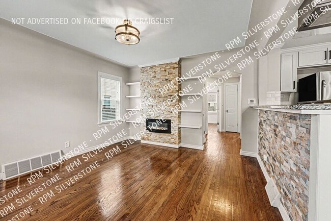 Photo - 1403 N Altadena Ave
